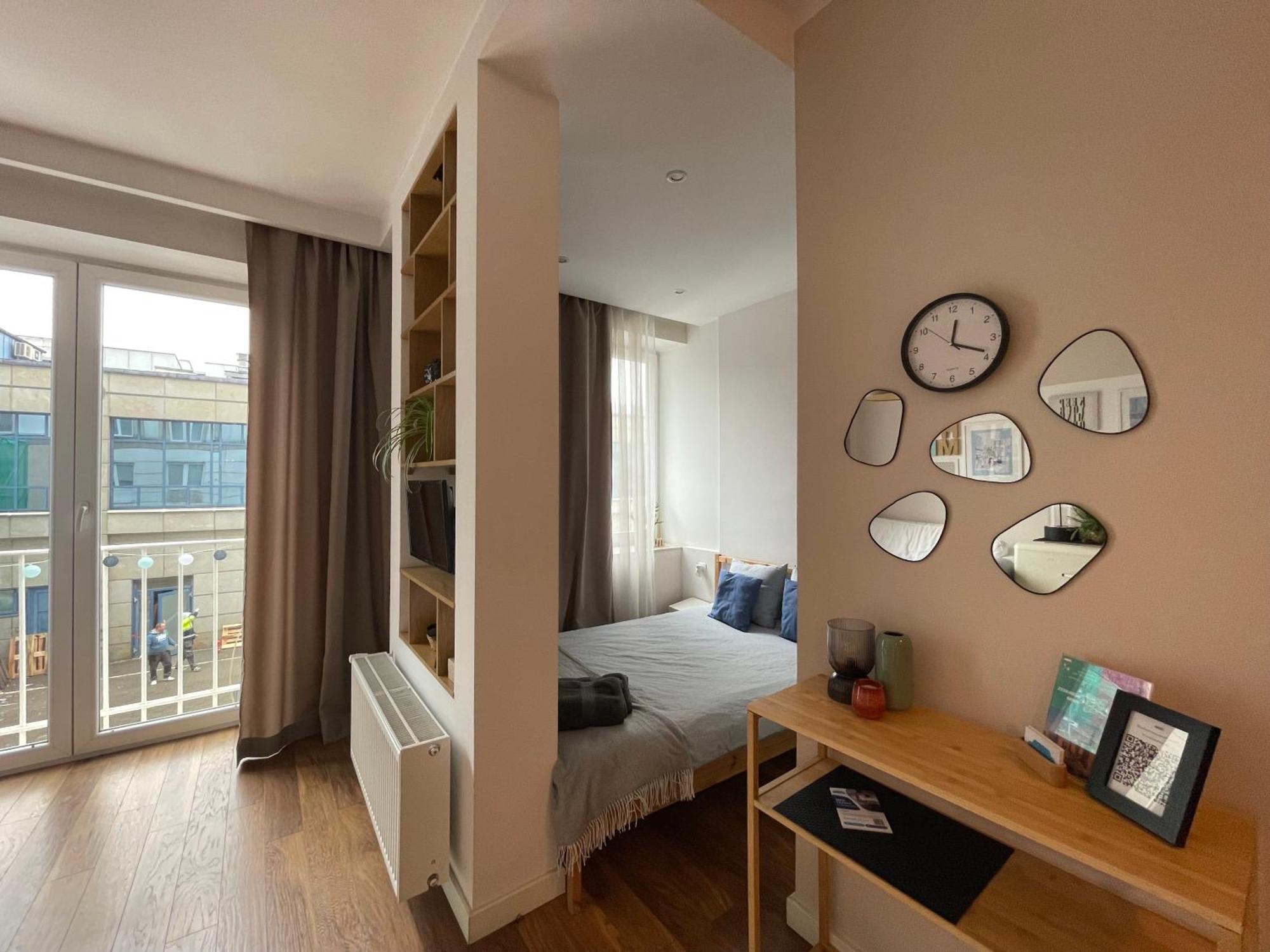Studio W Centrum Warszawy Ulica Chmielna - 500M Od Dworca Centralnego - By Good Sleeping Varsovia Exterior foto